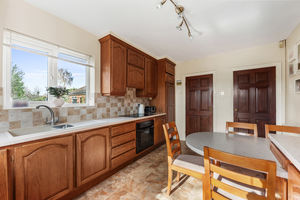 Photo 28- click for photo gallery